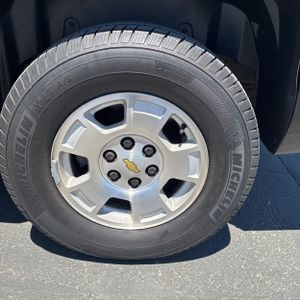 صورة مصغرة 18 لـ 2013 Chevrolet SUBURBAN LT