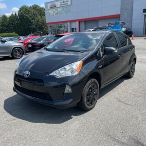 2012 Toyota PRIUS C TWO — фото 1