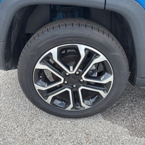 2023 JEEP COMPASS LIMITED thumbnail 19