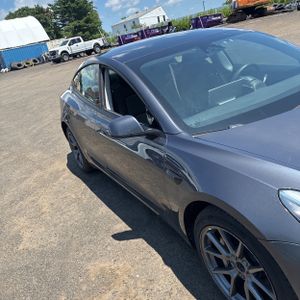 صورة مصغرة 13 لـ 2023 Tesla MODEL 3 BASE