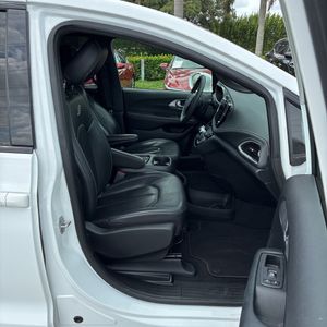 صورة مصغرة 32 لـ 2022 Chrysler PACIFICA TOURING L