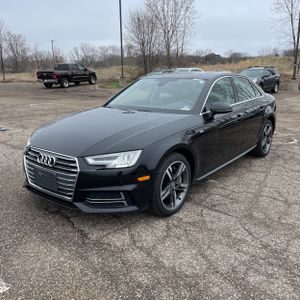 AUDI A4 2.0T PREMIUM - 1