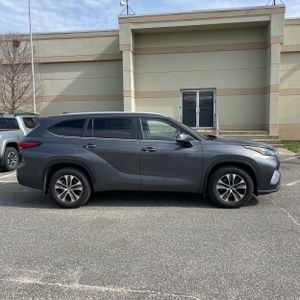 TOYOTA HIGHLANDER - 10