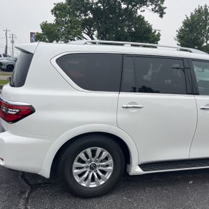 2024 Nissan ARMADA SV — фото 9