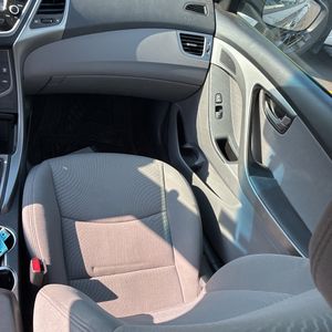 2015 Hyundai ELANTRA SE — миниатюра 57