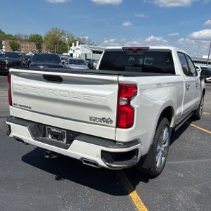 CHEVROLET SILVERADO 1500 HIGH COUNTRY - 8