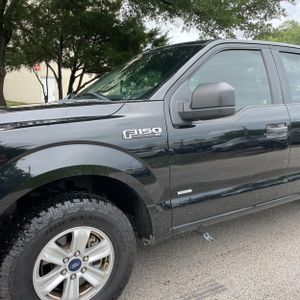 FORD F-150 XL - 2