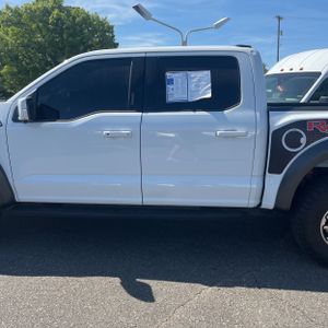FORD F-150 RAPTOR - 4