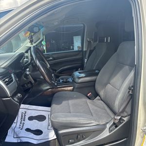 2017 Chevrolet TAHOE LS photo 31