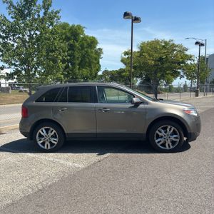 FORD EDGE LIMITED - 10