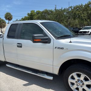 2013 FORD F-150 XLT — миниатюра 13