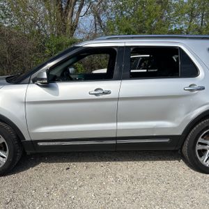 FORD EXPLORER LIMITED - 4