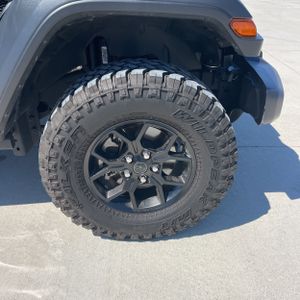 2024 JEEP WRANGLER WILLYS — миниатюра 20