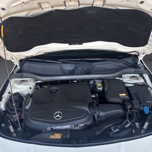 2016 Mercedes-BENZ CLA thumbnail 46