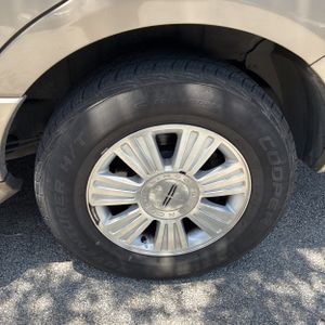 صورة مصغرة 18 لـ 2008 Lincoln NAVIGATOR BASE
