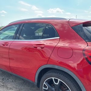 MERCEDES-BENZ GLA - 6