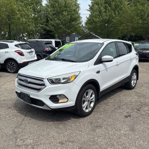 صورة 1 لـ 2017 FORD ESCAPE SE