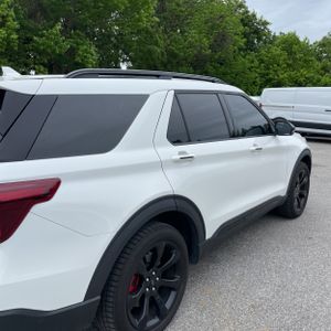 FORD EXPLORER ST - 7