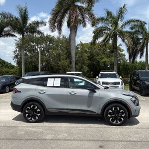 صورة 10 لـ 2023 KIA SPORTAGE X-LINE