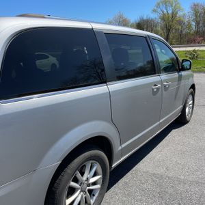 DODGE GRAND CARAVAN - 9