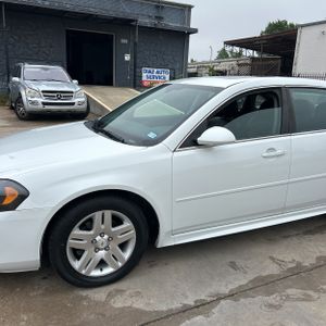 CHEVROLET IMPALA LT - 2