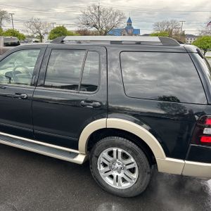 FORD EXPLORER EDDIE BAUER - 6