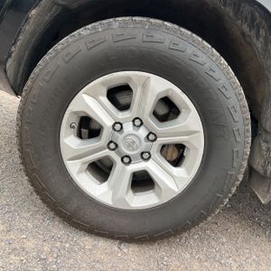 صورة مصغرة 17 لـ 2017 Toyota 4RUNNER SR5 PREMIUM