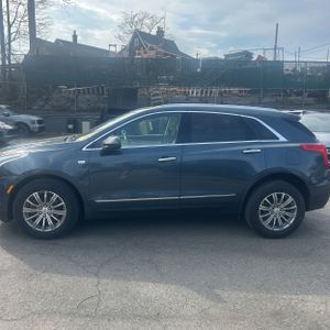 CADILLAC XT5 LUXURY - 3
