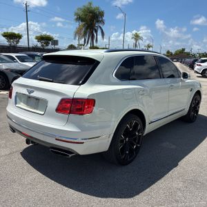 2018 Bentley BENTAYGA BASE — фото 8