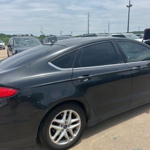 FORD FUSION SE - 9