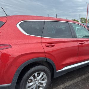 HYUNDAI SANTA FE SE - 9