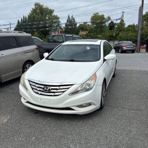 2011 Hyundai SONATA SE — фото 1