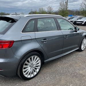 AUDI A3 E-TRON 1.4T PREMIUM - 9