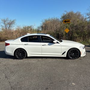 BMW 5-SERIES XDRIVE - 10