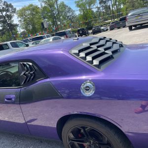 DODGE CHALLENGER SRT8 - 6