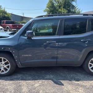 صورة 4 لـ 2021 JEEP RENEGADE LATITUDE