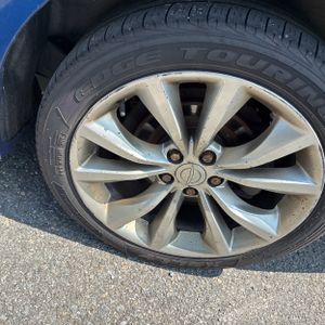 2015 Chrysler 200 S — миниатюра 18