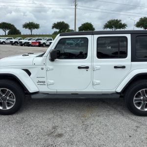 JEEP WRANGLER UNLIMITED SAHARA - 4