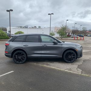 LINCOLN CORSAIR PREMIERE - 10