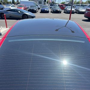 TESLA MODEL S PLAID - 10