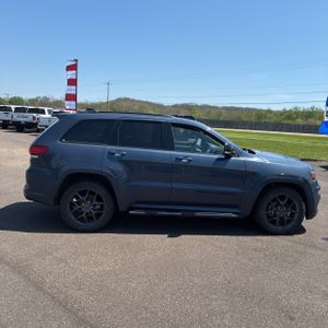 JEEP GRAND CHEROKEE LIMITED X - 10