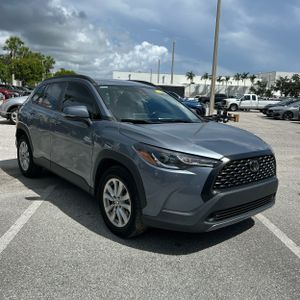 2022 Toyota COROLLA CROSS LE 照片 12