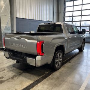 TOYOTA TUNDRA HYBRID CAPSTONE - 8