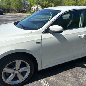 VOLKSWAGEN PASSAT 1.8T S - 2