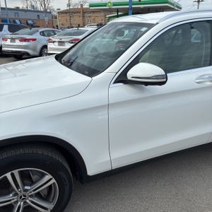 MERCEDES-BENZ GLC - 2
