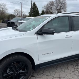 CHEVROLET EQUINOX LT - 2