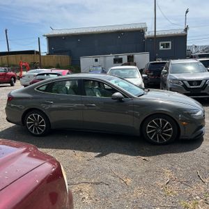 HYUNDAI SONATA LIMITED - 10