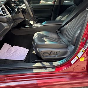 صورة مصغرة 32 لـ 2018 Toyota CAMRY SE