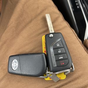 2023 Toyota COROLLA LE thumbnail 52