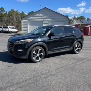 HYUNDAI TUCSON SPORT - 4